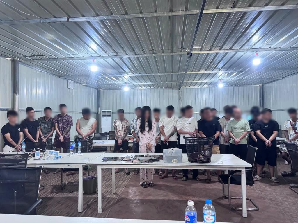 ထိုင်းနိုင်ငံသား ကျားဖြန့် ၉၂ ဦးကို လာအိုနိုင်ငံမှ ပြန်ပို့ 