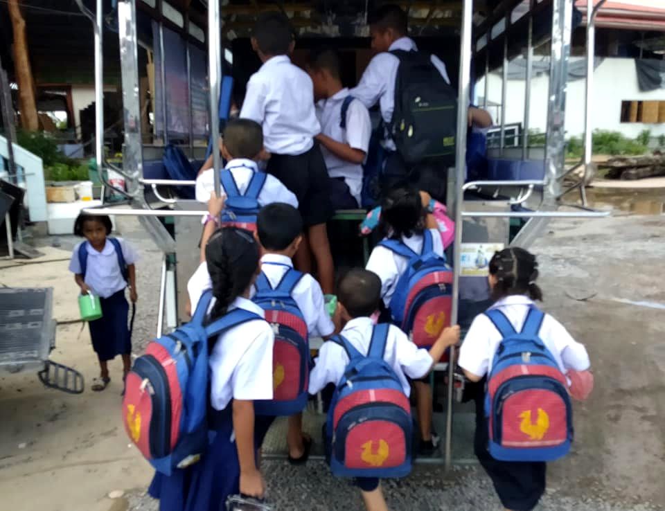 ရွှေ့ပြောင်းမြန်မာကျောင်းသားကလေးငယ်များ။ (Photo: DVB)