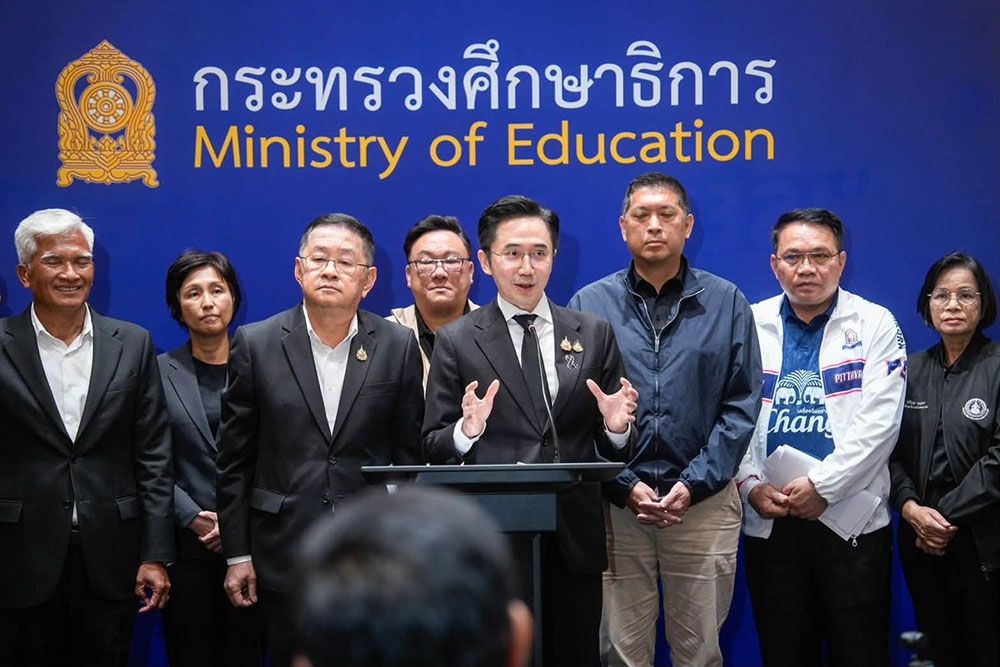 Photo: Yodchanan Wongsawat’s Facebook