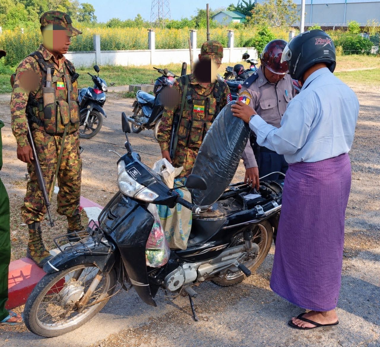 သာပေါင်းတွင် စစ်သားအချင်းချင်း ဓားထိုးမှုဖြစ်ပြီး ၁ ဦး သေဆုံး