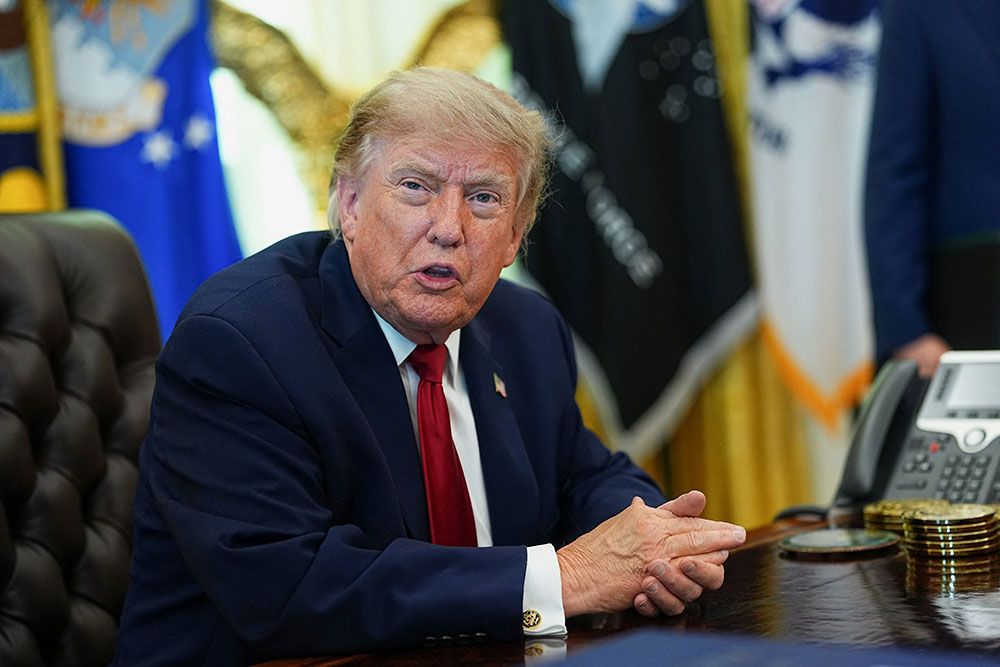 ခရစ်ပတိုကနေ ဒေါ်လာ ၁ ဒသမ ၄ ဘီလီယံကျော် ထရမ့်ပ် ဝင်ငွေရ
