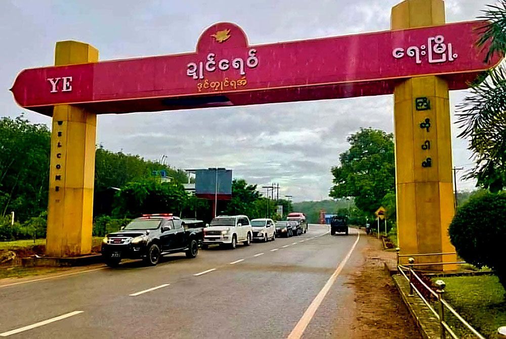 ရေးမြို့နယ်၌ စစ်တပ်လက်နက်တိုက် မီးလောင်ပြီး ဒုတပ်ကြပ် ၁ ဦး သေဆုံး