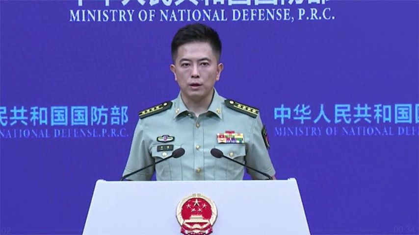 ဖိလစ်ပိုင်ကာကွယ်ရေးဝန်ကြီးကို တရုတ်က ပိတ်ဆို့မှုများချမှတ် 
