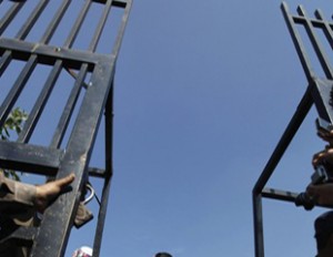 prisoner
