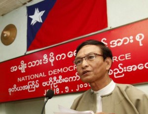 ဦး​ခင်​ေမာင်​ေဆွ (ဓာတ်ပံု - ရိုက်တာ)