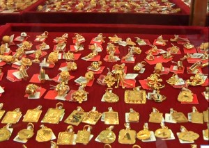 gold4