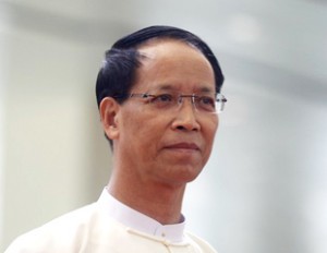 ဒု-သမၼတ စုိင္းေမာက္ခမ္း