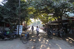 ေက်ာက္ျဖဴၿမိဳ႕-၂၀၁၃ ဇူလိုင္ (ဓာတ္ပံု-ထြန္းထြန္းသိန္း)