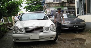 without car parked at Revenue Office of Thin Gan Gyun