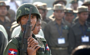 ဓာတ္ပုံ - ရုိက္တာ