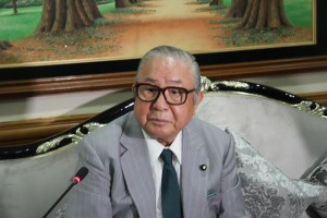 မစၥတာ  ဟီေဒးရို ၀ါတာနာေဘး