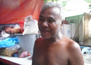 ဦးသန္းေဌး 