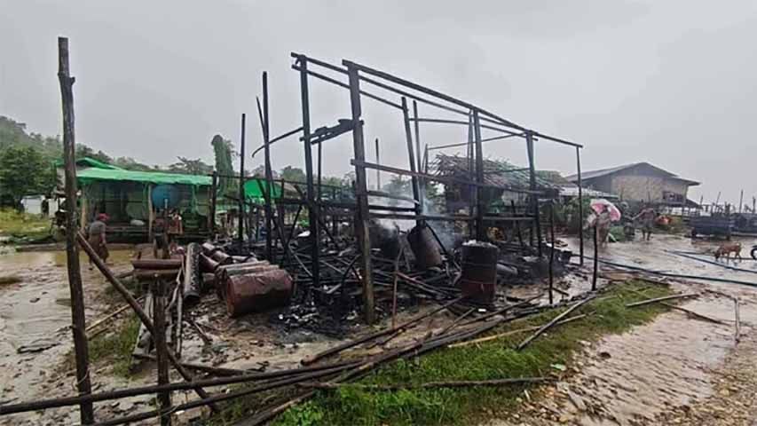 Photo : Mawlaik Revolutions၊ ဒေသခံ