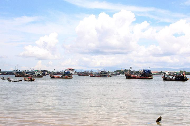 ငါးဖမ်းရာသီပြန်စတင်ချိန် ငါးအရနည်းသဖြင့်  လုပ်ငန်းရှင်များအရှုံးပေါ်