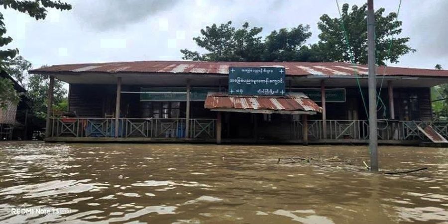   ဧရာဝတီမြစ်ရေ မြင့်တက်လာသဖြင့် တိုက်ကြီးတွင် စာသင်ကျောင်း ၅ ကျောင်း ပိတ်ထားရ