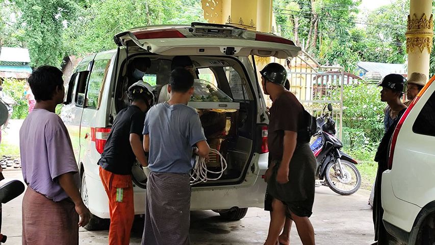 Photo: လူမှုကူညီကယ်ဆယ်ရေးအဖွဲ့ (ရေကြည်)