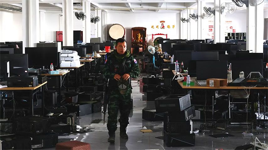 ( မင်းလက်ပံရွာရှိ Shunda Park ကျားဖြန့်လုပ်ငန်း) Photo: Free Burma Rangers 