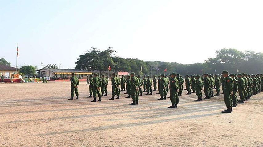 စစ်မှုထမ်းအပတ်စဉ် ၁ မှ လူငယ် ၃,၀၀၀ ကျော် အစပျောက်နေ 