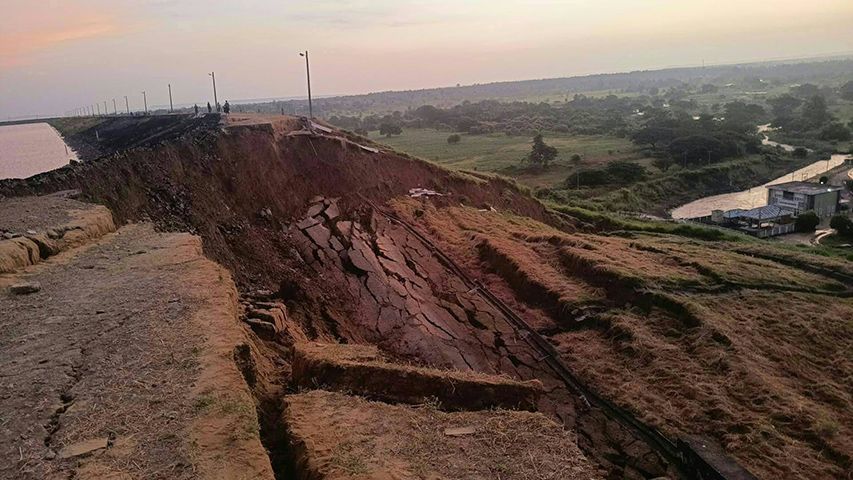 မြန်အောင်က မမြဆည် ကျိုးလုနီးပါးဖြစ်၊ အနီးကရွာများ အရေးပေါ်ပြောင်းရွှေ့ရ
