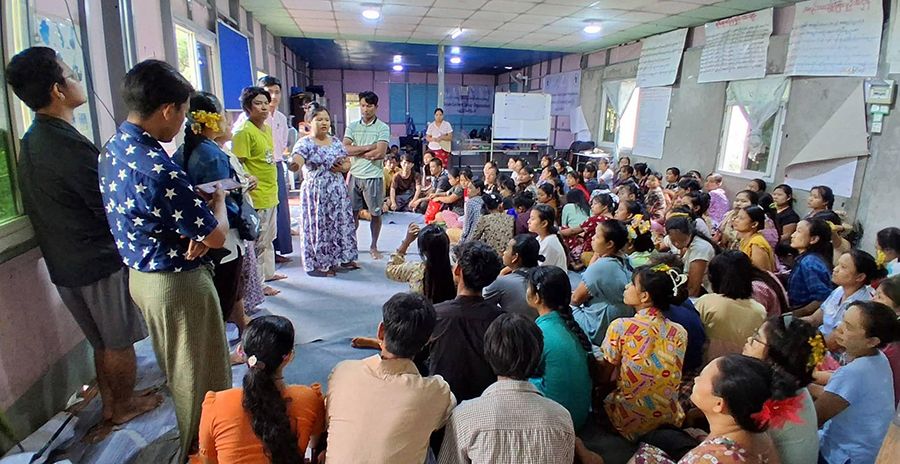 Photo : ရွှေပြည်သာမြို့နယ်အထည်ချုပ်သမဂ္ဂ