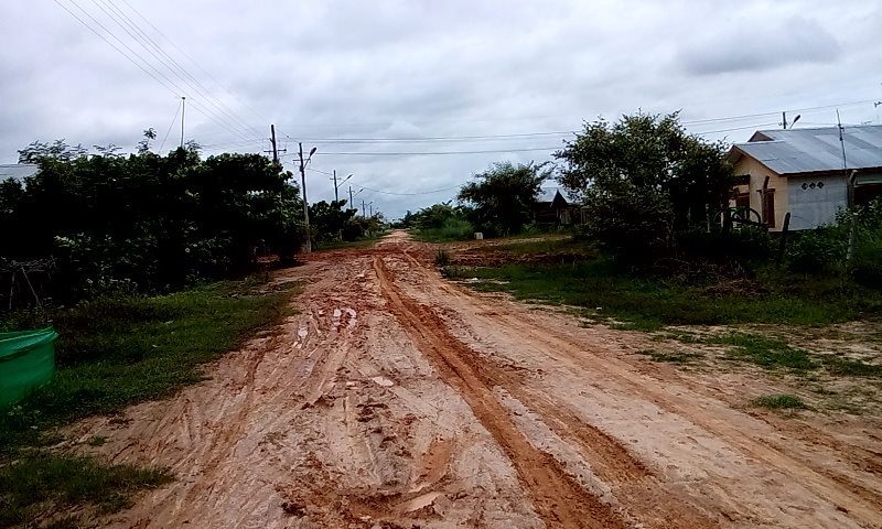 ေနျပည္ေတာ္ အၿငိမ္းစား တပ္မေတာ္သားမ်ား ေနထိုင္ရာ ရပ္ကြက္တြင္းလမ္းမ်ား (သတင္းဓာတ္ပုံ)