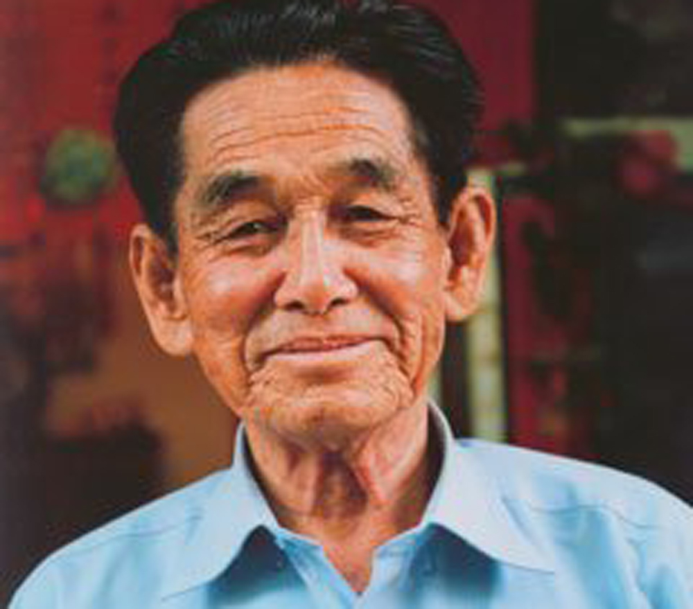 ကုိးကန္႔ေခါင္းေဆာင္ ဖုန္ၾကားရွင္ကုိ ဖမ္းဆီးေပးရန္ ျမန္မာေတာင္းဆုိ