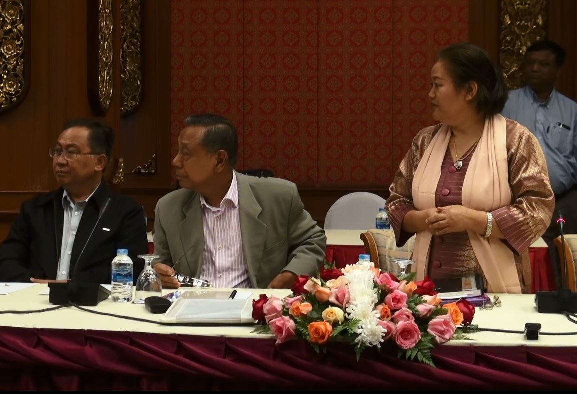 အစုိးရႏွင့္တုိင္းရင္းသား အဆင့္ျမင့္ကုိယ္စားလွယ္အဖြဲ႔ ေဆြးေႏြး