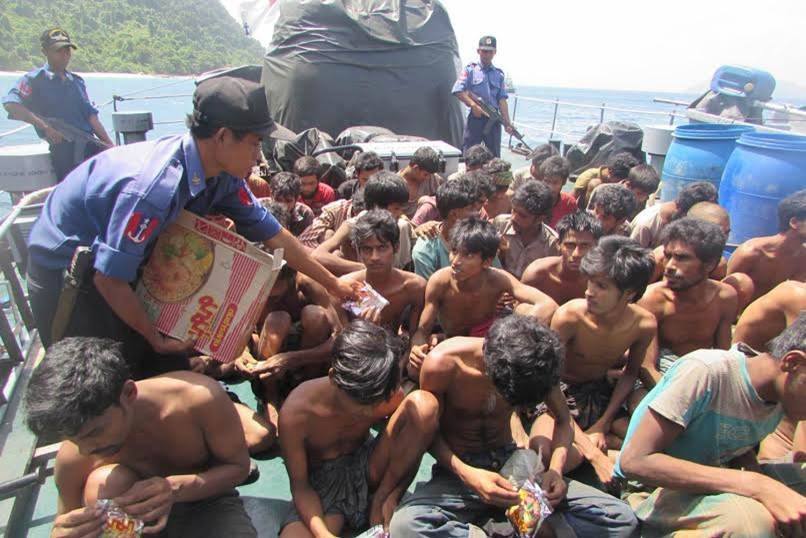 ေကာ့ေသာင္းၿမိဳ႕နယ္ ေစာင္းေကာက္ကၽြန္းတြင္ ဘဂၤါလီ ၁၀၂ ဦးကို တပ္မေတာ္ေရ ဖမ္းမိ