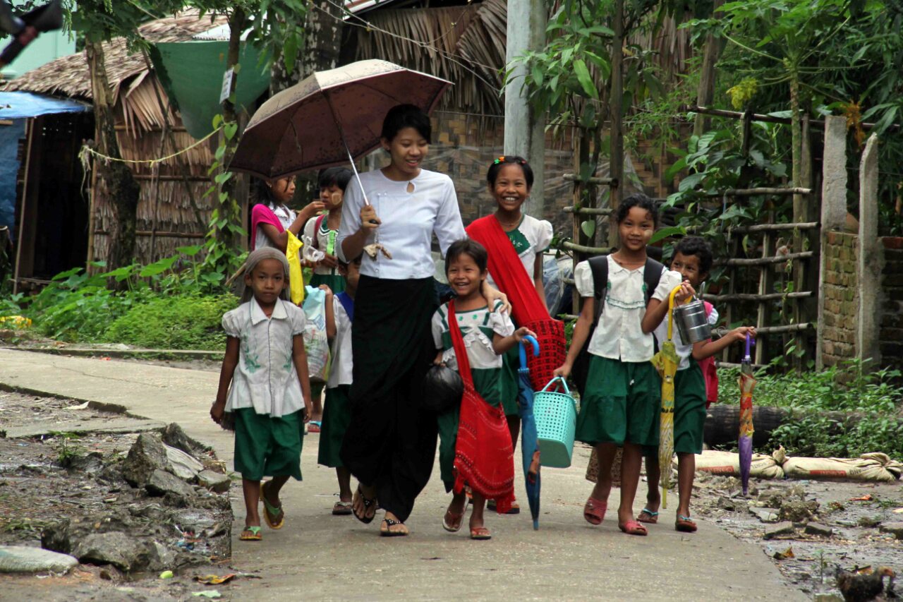 ငယ္ရြယ္စဥ္ခါ ပညာရွာ (ဓာတ္ပုံ)