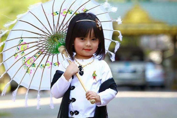မူလတန္းေက်ာင္းသူ Mini Miss Myanmar 2015 ခ်စ္ခ်စ္တံု (ဓာတ္ပံု)