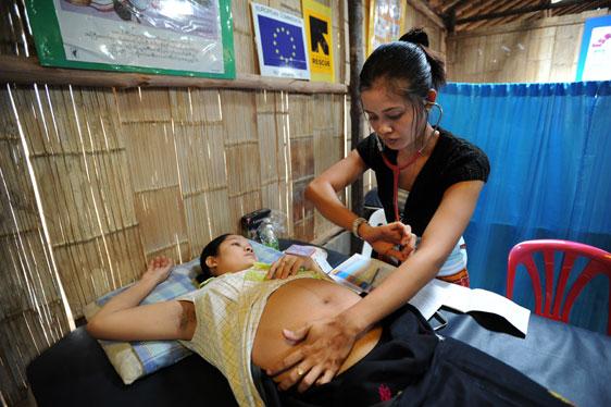 ျမန္မာ့ကိုယ္၀န္ေဆာင္မိခင္ ေသဆုံးမႈႏႈန္း မ်ားျပားေနဆဲ