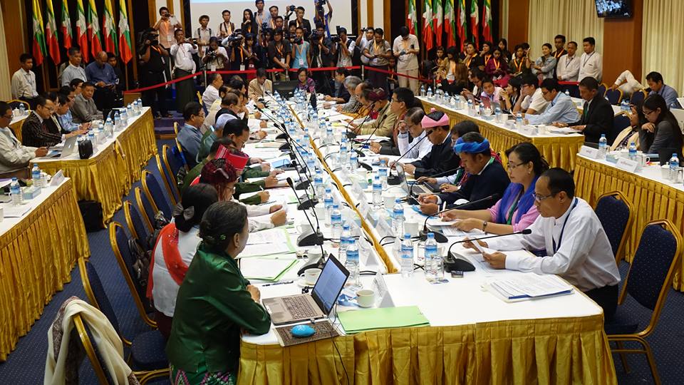 အပစ္ရပ္ စာခ်ဳပ္ အေခ်ာသတ္ေရး ေဆြးေႏြး (ဓာတ္ပုံ)