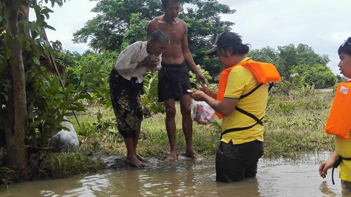 ကိုးေတာင္ဘို႔ နဲ႔ ေကာလင္းၾကား တကယ္ဒုကၡေရာက္ေနၾကတယ္ - ကုိမ်ဳိးႀကီး