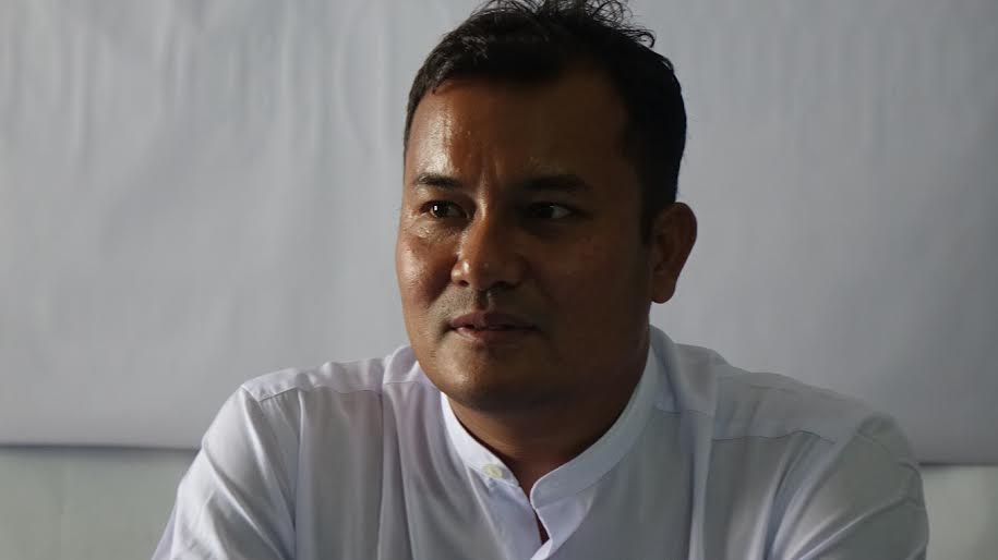 ေဒၚစု ကို ၀န္းရံၾကရန္ ေထာင္မွျပန္လြတ္လာသည့္ ဗိုလ္မွွဴးေက်ာ္စြာ၀င္း တုိက္တြန္း