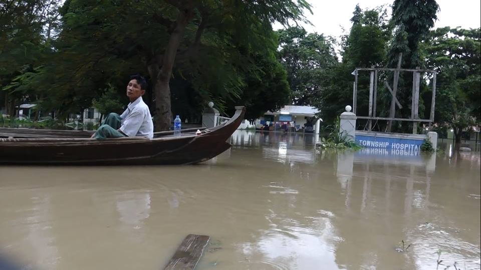 ပန္းေတာင္းၿမိဳ႕ တၿမိဳ႕လုံးနီးပါးႏွင့္ ၀န္းက်င္ေက်းရြာ ၃၀ ေက်ာ္ ေရျမဳပ္ (သတင္းဓာတ္ပုံ)