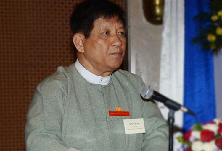ေရေဘးေၾကာင့္ ေရြးေကာက္ပြဲ ေရႊ႕ဆိုင္းမည္မဟုတ္ဟု ေကာ္မရွင္ဥကၠ႒ ကတိေပး