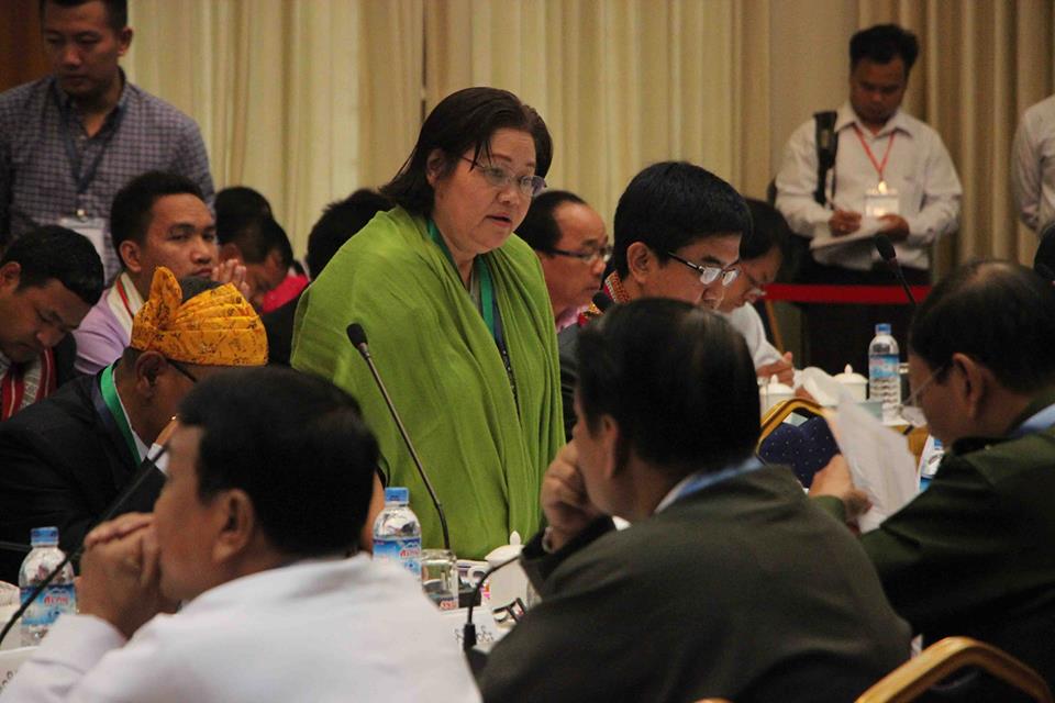 လက္မွတ္ထိုးမည့္ အဖြဲ႔ကိစၥကလြဲၿပီး အပစ္ရပ္ စာခ်ဳပ္ပါ အခ်က္အားလံုး သေဘာတူ