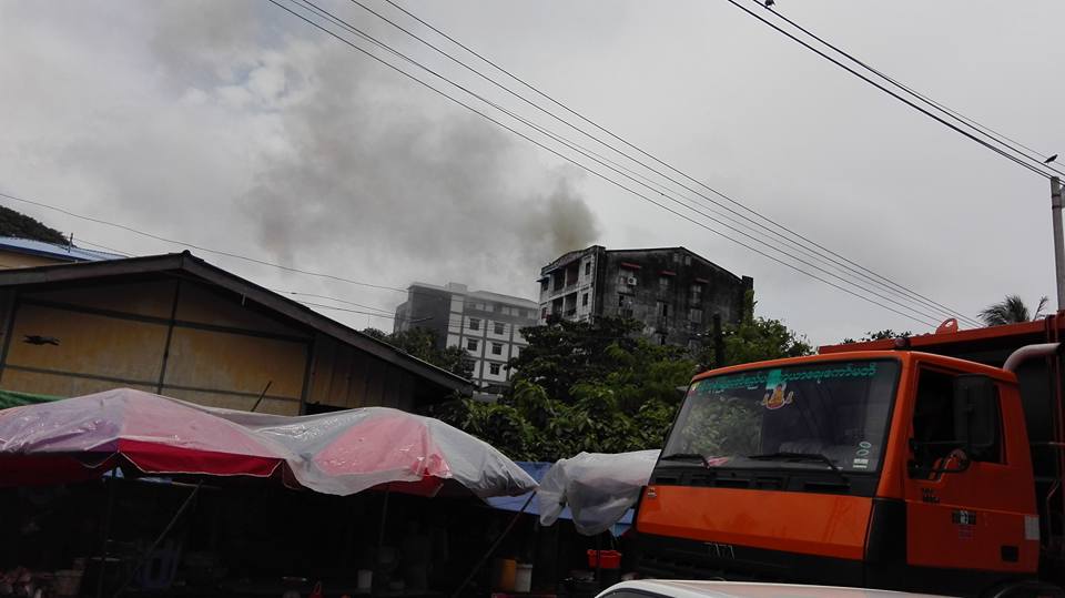ၾကည့္ျမင္တိုင္ၿမိဳ႕နယ္တြင္ မီးေလာင္ (ဓာတ္ပံု)