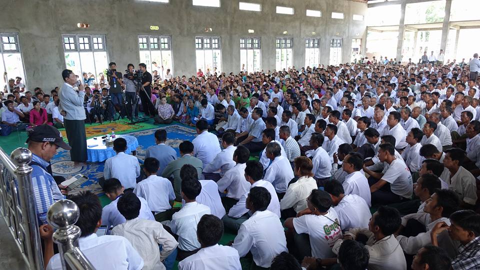 သူရဦးေရႊမန္း မဲဆႏၵနယ္ ျပည္သူမ်ားႏွင့္ ေတြ႔ဆံု (ဓာတ္ပံု)