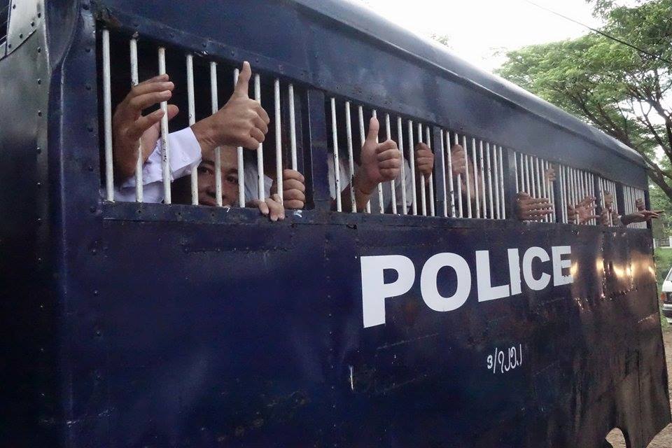 သပိတ္ေမွာက္ေက်ာင္းသားမ်ားဘက္က ေလ်ာက္ထားခ်က္မ်ားအားလံုး ပယ္ခ်ခံရ
