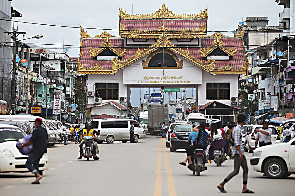 နယ္စပ္က ဘ၀မ်ား (သတင္းဓာတ္ပုံ)