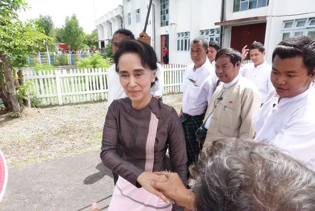 ေဒၚစု ကယားျပည္နယ္ စည္း႐ုံးေရးခရီးစဥ္ ၿပီးဆုံး (ဓာတ္ပံု)