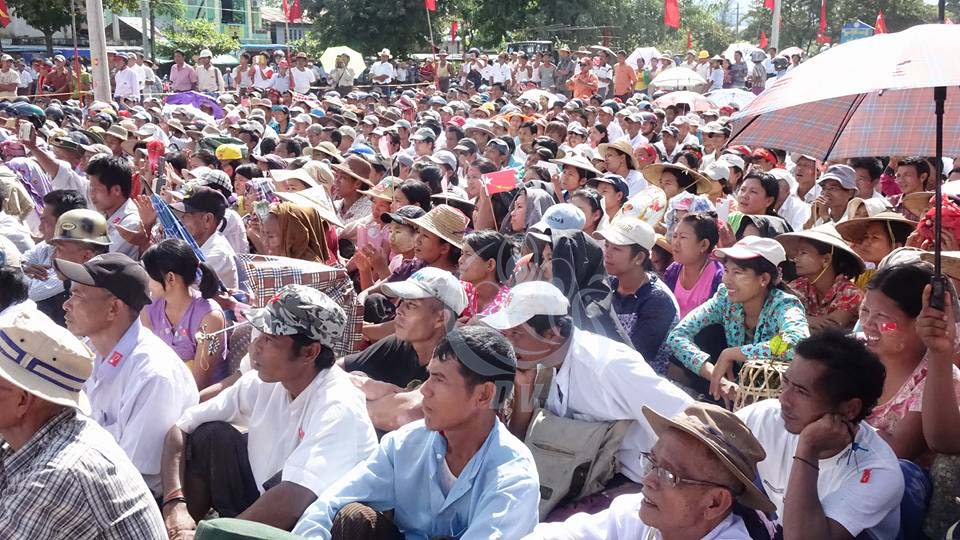 ပဲခူးတုိင္း ပန္းေတာင္းတြင္ အန္အယ္လ္ဒီက မဲဆြယ္စည္း႐ုံး (ဓာတ္ပံု)