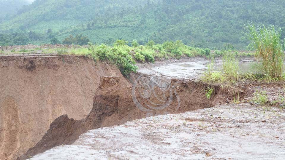 ဒယ္ကုိမုိင္း ႏုန္းကန္ၿပိဳ ကေလး ၁ ဦးေသ သက္ႀကီးရြယ္အိုအခ်ိဳ႕ ဒဏ္ရာရ