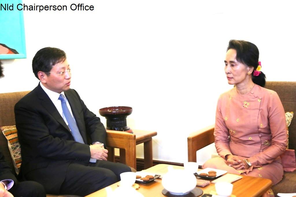 ေဒၚေအာင္ဆန္းစုၾကည္ကို တရုတ္နိုင္ငံသံအမတ္ႀကီး လာေရာက္ေတြ႔ဆုံ (ဓာတ္ပံု)