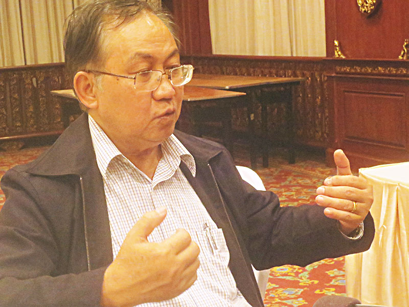 ႏိုင္ငံေရးေတြ႔ဆုံေဆြးေႏြးဖို႔အတြက္ ဆုိလို႔ရွိရင္ေတာ့ အပစ္အခတ္ရပ္စဲေရး အကုန္လုံးပါလာမွပဲ ျဖစ္ႏိုင္မယ္ - ပဒိုေစာကြယ္ထူး၀င္း