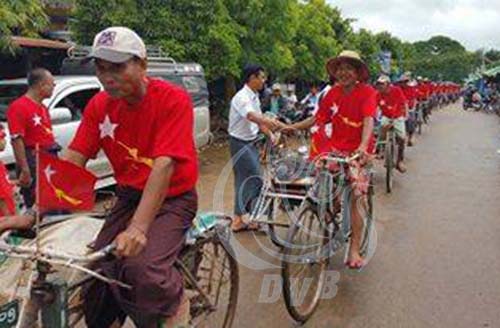 အန္အယ္လ္ဒီအက်ႌမ်ား၀တ္ၿပီး ဆိုကၠားအစီး ၂၀၀ ေက်ာ္ျဖင့္ ႀကိဳ႕ပင္ေကာက္တြင္ လွည့္လည္လႈံ႔ေဆာ္