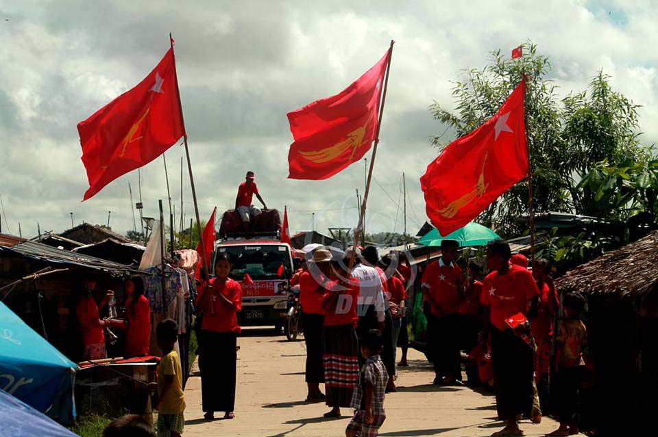 ဒဂံုဆိပ္ကမ္းၿမိဳ႕နယ္တြင္ အန္အယ္လ္ဒီ မဲဆြယ္စည္း႐ုံးေရး ျပဳလုပ္ (ဓာတ္ပံု)