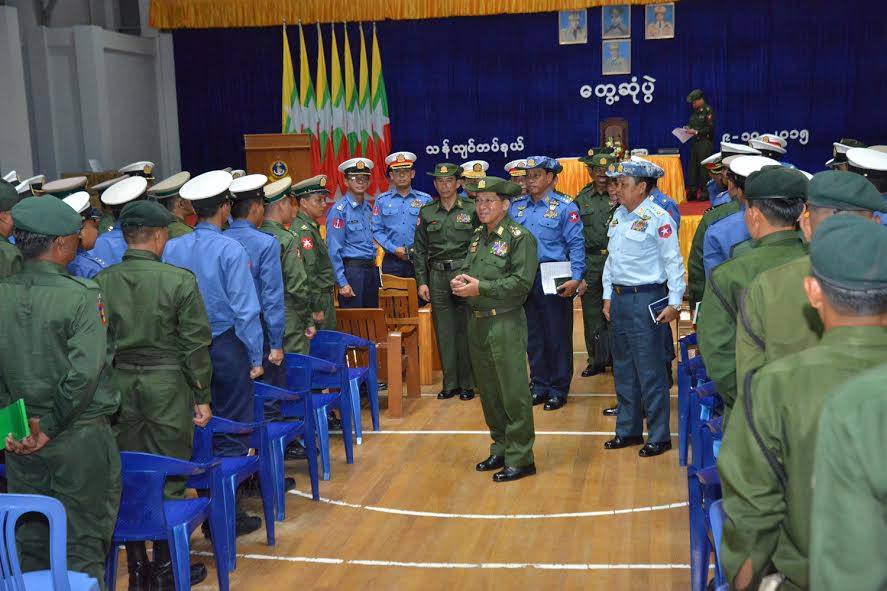 မီဒီယာတခ်ိဳ႕ အျပဳသေဘာမေဆာင္ ေရးသားေနဟု ဗိုလ္ခ်ဳပ္မွဴးႀကီး ေျပာ