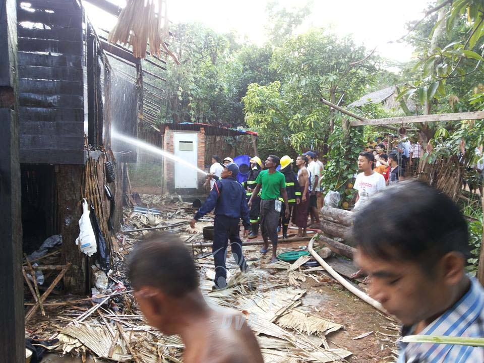 မြန္ျပည္နယ္ ေရးၿမိဳ႕တြင္ မီးေလာင္ကၽြမ္း (ဓာတ္ပုံ)